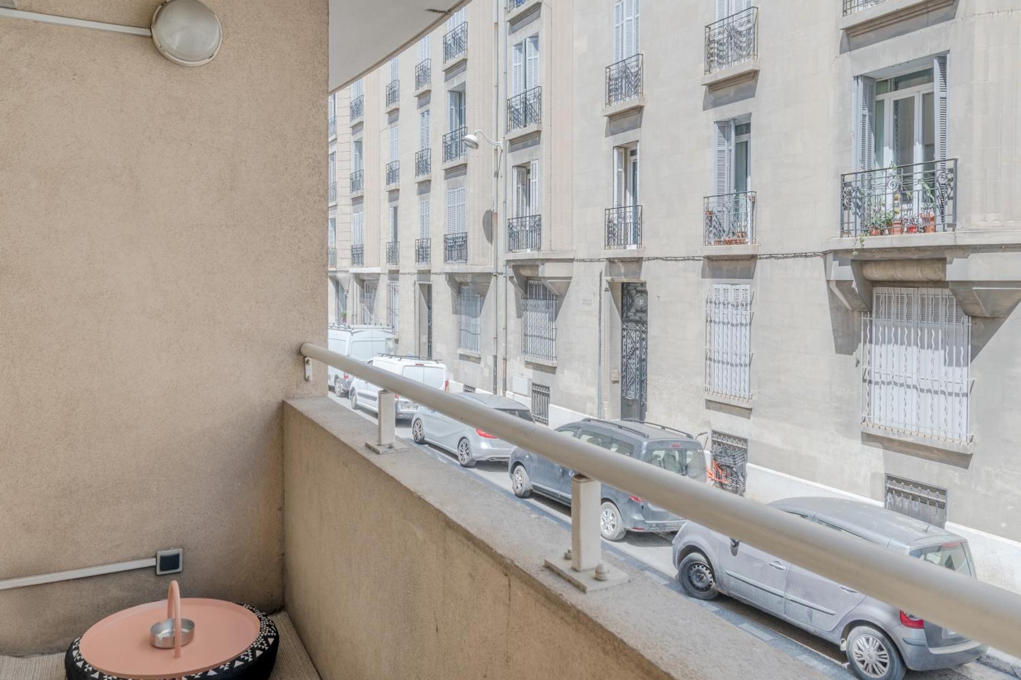 Charmant T2 Avec Balcon - Chaves มาร์กเซย ภายนอก รูปภาพ